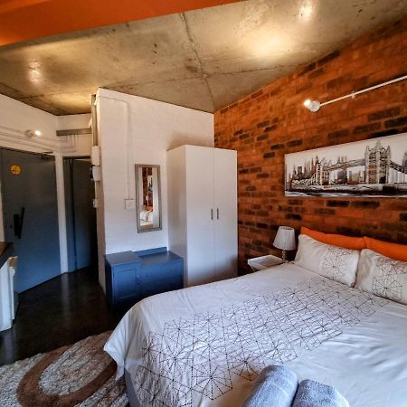 Kaleaba House In Vibey Maboneng Precint Apartamento Joanesburgo Exterior foto